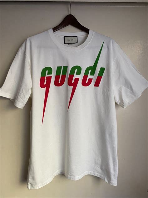 gucci green red and white design|why is Gucci red and green.